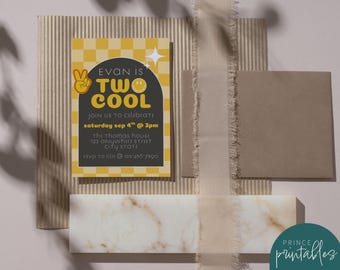 Dos geniales invitaciones de cumpleaños: Segundo cumpleaños (plantilla editable)