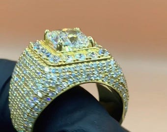 14 k Gold  ring  9 Ct Lab Diamonds Man ring