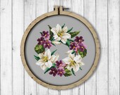 Vintage Wreath 12 Cross Stitch Pattern, Lilies Cross Stitch Pattern, Violets Cross Stitch Pattern, Vintage Flowers, Flower Wreath X Stitch