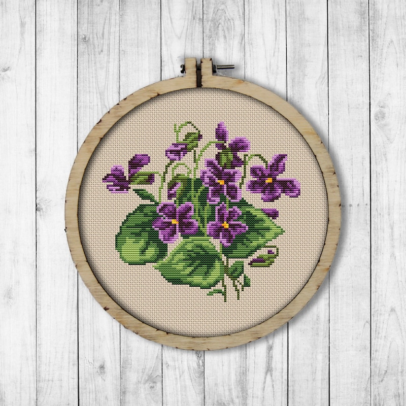 Purple Violets Easter - Etsy UK