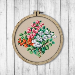 Vintage Flowers Cross Stitch Pattern, Flower Cross Stitch Pattern, Modern Embroidery Flowers, Berlin Woolwork Cross Stitch Pattern