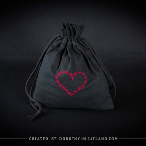 Borsa regalo riutilizzabile nera con cuore - Borsa con coulisse - Borsa da viaggio - Borsa con cordoncino - Borsa portaoggetti con coulisse scorrevole - Borsa da viaggio