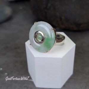 Natürlicher Jadeit Ping An Kou Ring - Eisgrüne Schwimmende Sicherheitsmünze Sterlingsilber
