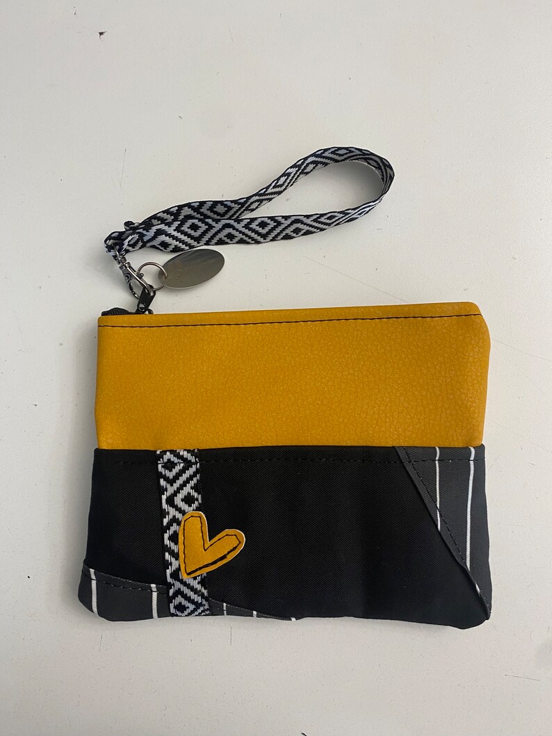 Punto Bag to Carry Everything. Faux Leather Bag. Women's Bag to Carry