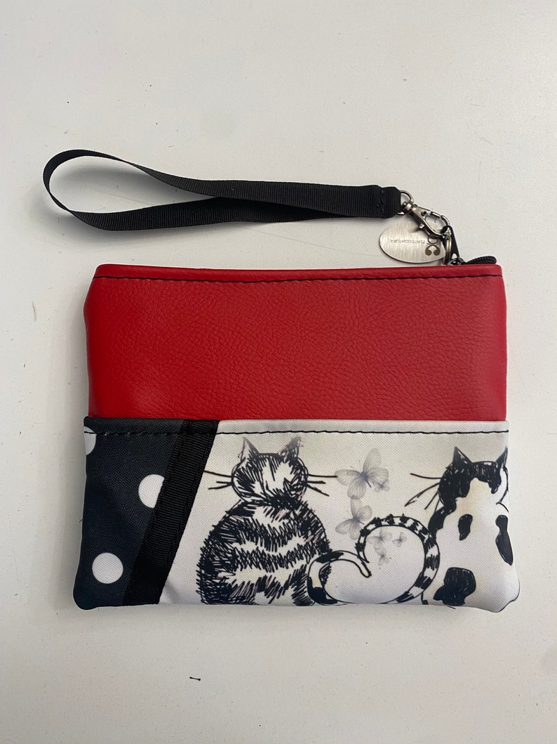 Punto Bag to Carry Everything. Faux Leather Bag. Women's Bag to Carry