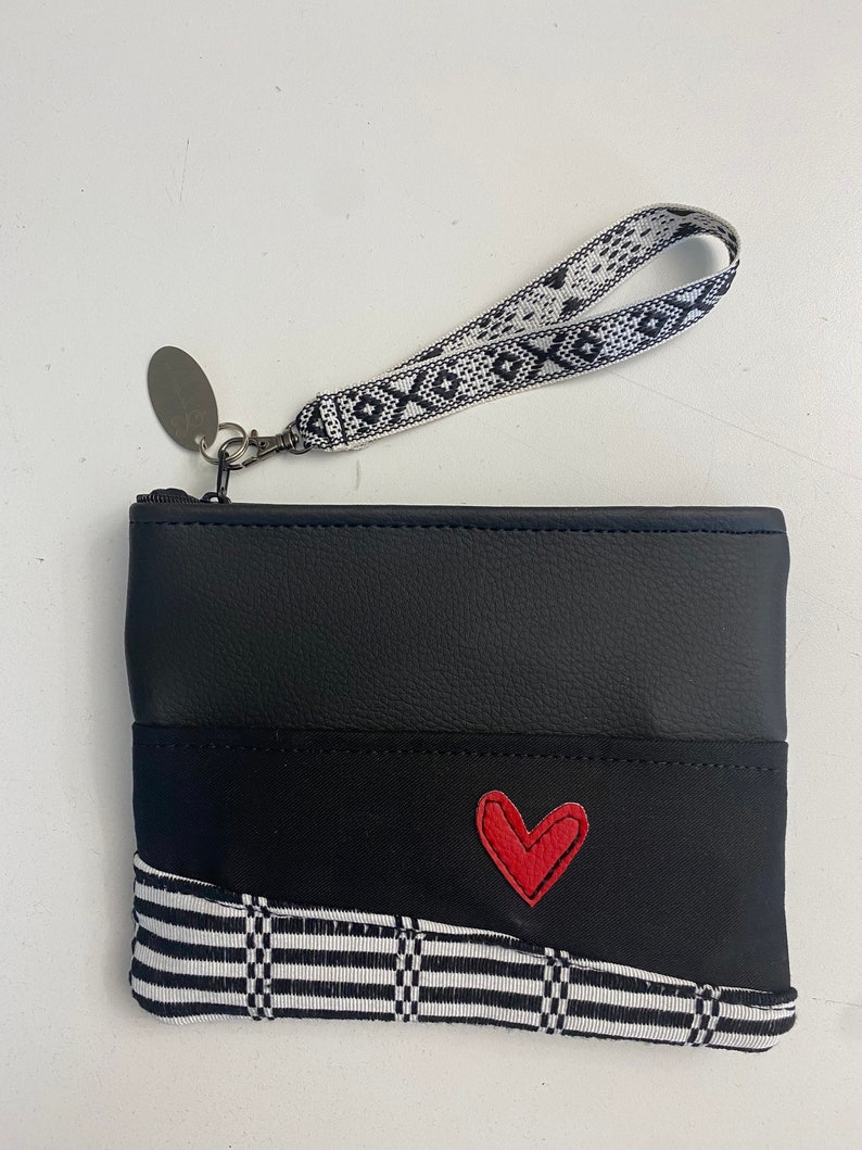 Punto Bag to Carry Everything. Faux Leather Bag. Women's Bag to Carry