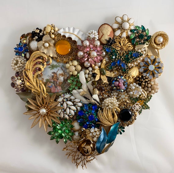 Etsy vintage jewelry sale