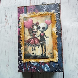 Gothic love junk journal, dark junk journal, junk journal handmade, Gothic journal, Memory journal, Gothic album, love junk journal