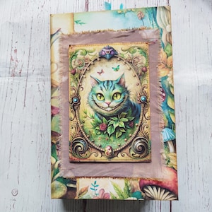Alice in wonderland junk journal handmade, Memoty journal, Art journal