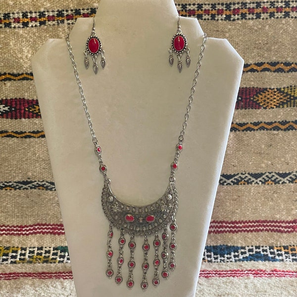 Silver Berber Moroccan Necklace Earing Set African Handmade with FREE Bracelet, Moroccan jewelry, Tribal Jewelry, Boho Tuareg necklace