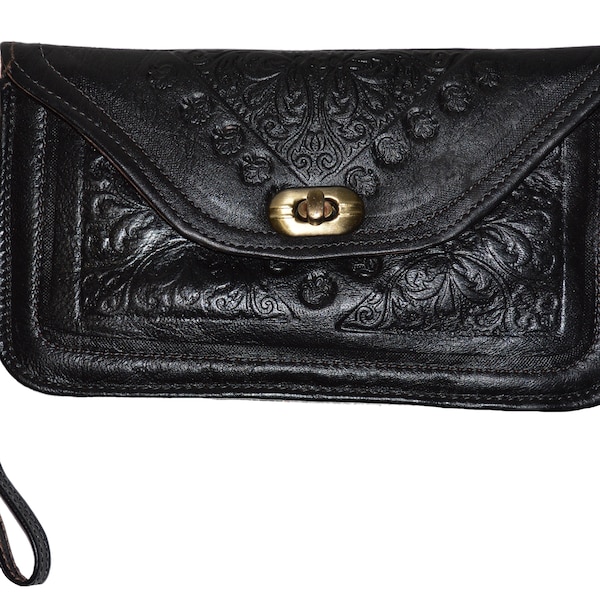 Moroccan Bags and Purses Hand Made Carved Leather Clutch Wrislet Wallet Bag Black