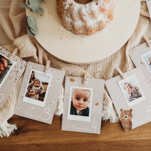 Jahreskarten Jahresmeilensteinkarten ersten Geburtstag Wimpelgirlande Meilensteinkarte erstes Jahr Jahresrückblick boho beige Bär Wald