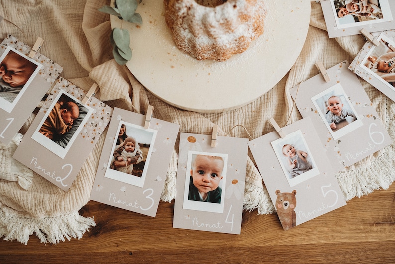 Jahreskarten Jahresmeilensteinkarten ersten Geburtstag Wimpelgirlande Meilensteinkarte erstes Jahr Jahresrückblick boho beige Bär Wald Bild 1