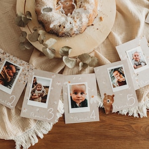Jahreskarten Jahresmeilensteinkarten ersten Geburtstag Wimpelgirlande Meilensteinkarte ersten Jahresrückblick boho beige Bär Wald