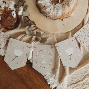 Girlande Mädchen erster Geburtstag Waldtiere 1. Geburtstag Tiere Babyparty Dekoration Boho Tischdekoration Blumen beige neutral