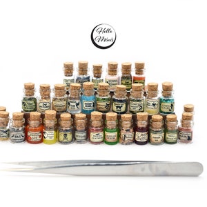 4 or 10 Miniature Apothecary Jars with Potion Ingredients Potions Elixir Poison Dolls House Halloween 1:12 Scale Mini Bottle HelloMinis