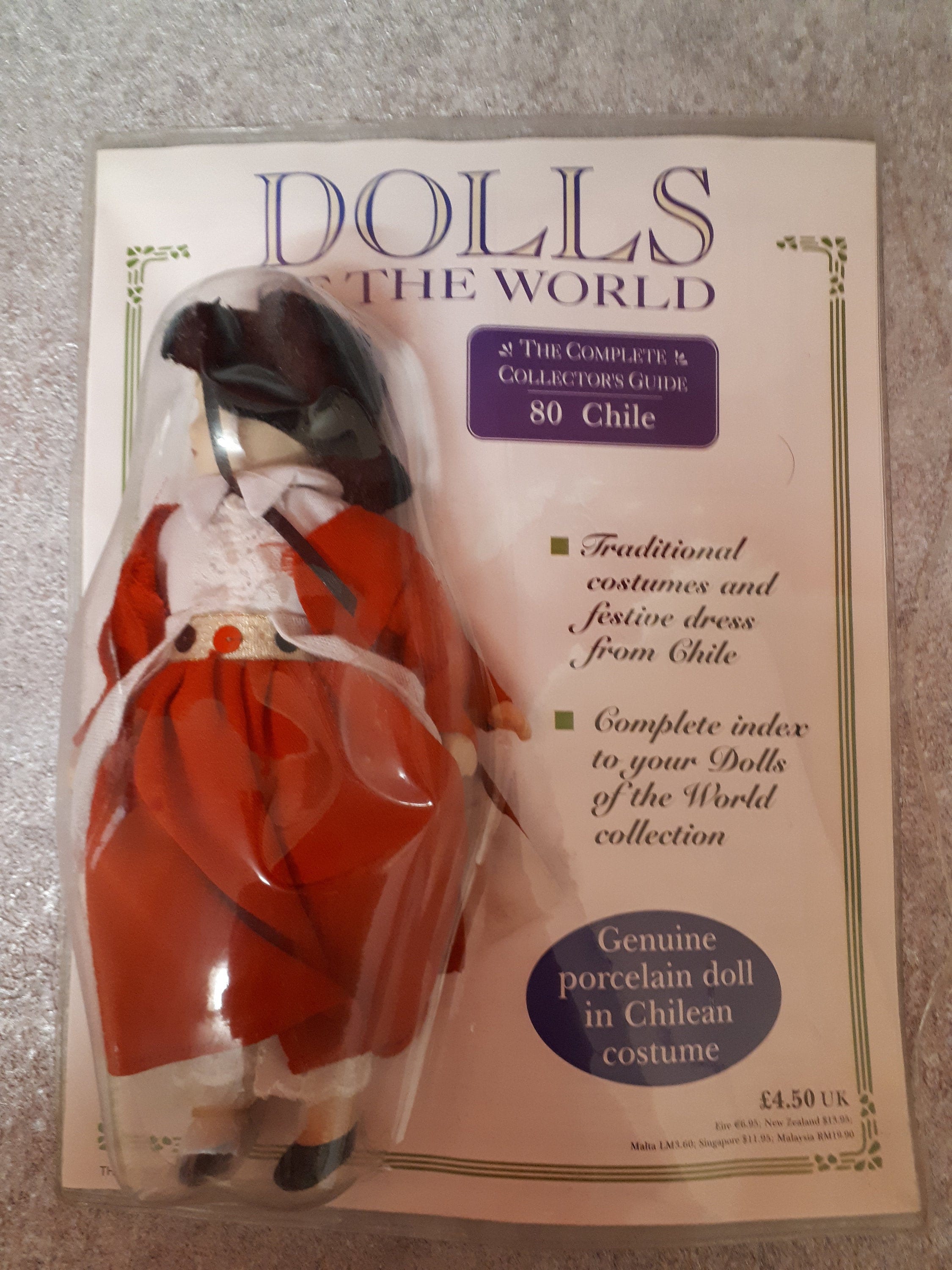 dolls of the world the complete collectors guide