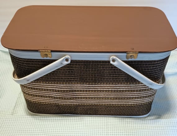 1950's REDMOND Woven Wicker and Metal Picnic Bask… - image 6