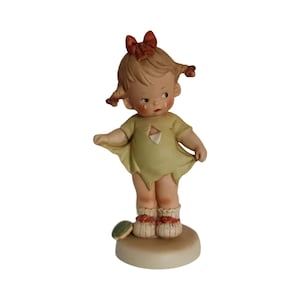 Large 10" Lucie Attwell ~ 'Mommy, I Teared It' ~ Ceramic Figurine!