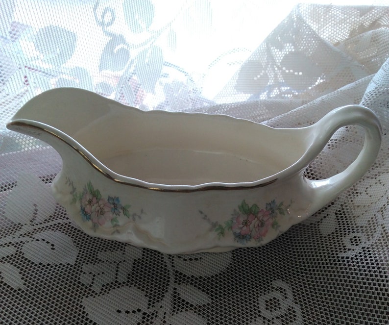 Vintage Homer Laughlin Gravy Boat Etsy