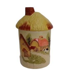 Vintage Farmhouse Cookie Jar!