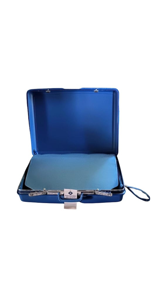 Large 1981 Samsonite Blue Hardshell 'Survivor' Su… - image 7
