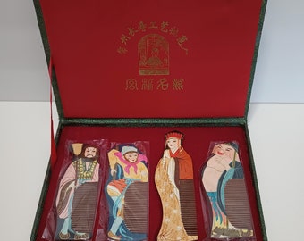 Asian Boxed Wooden Combs!