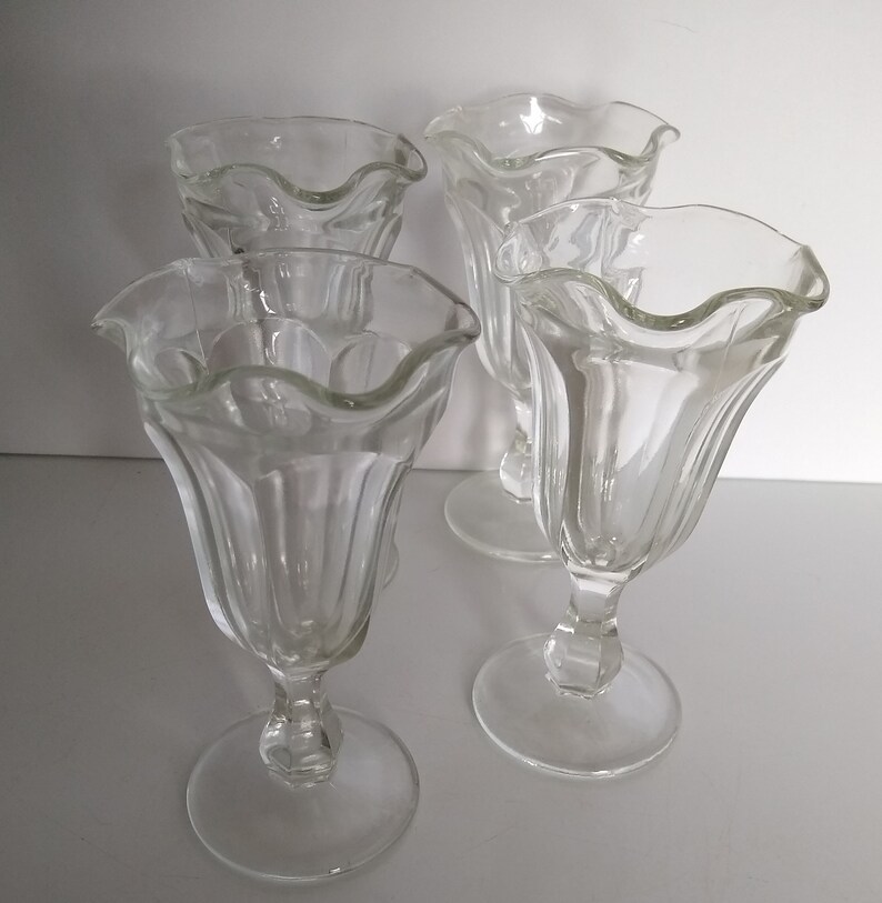 4 Vintage Ice Cream Sundae Glasses Etsy