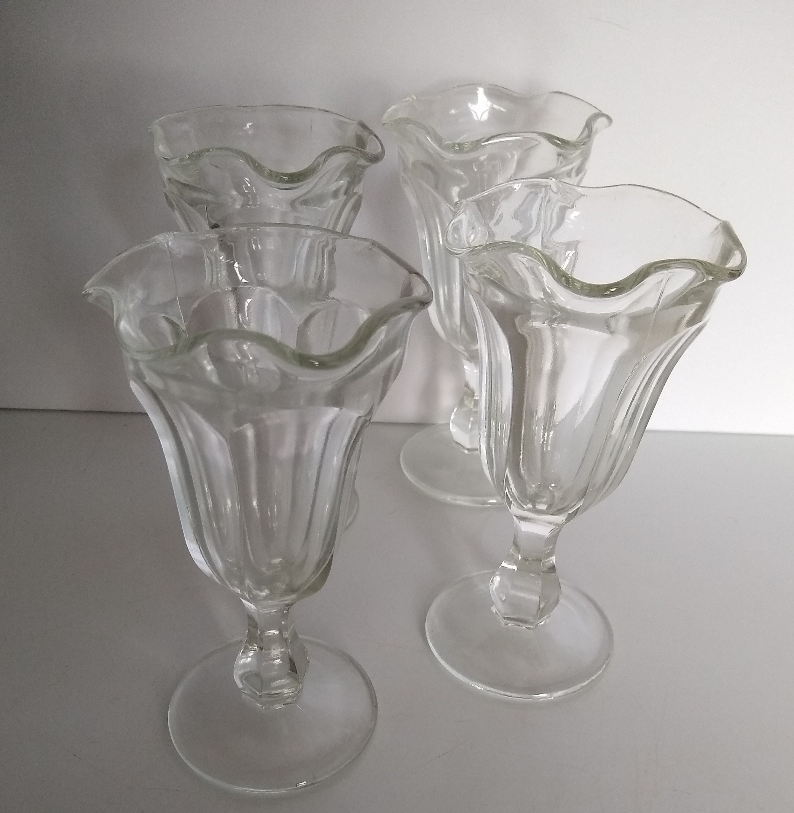 Homeshopa ice cream sundae glasses set of 4 tall classic retro