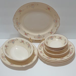 Homer Laughlin Eggshell Fine China ~ Gorgeous 4-Person Table Setting Plus 2 Serving Trays and Bowl!