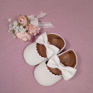 Baby shoes, christening shoes white-cream
