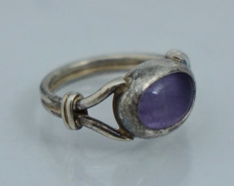 Vintage Purple Amethyst Sterling Silver Ring 2.75