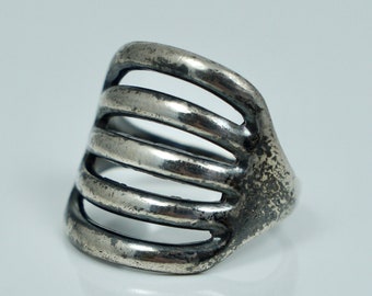 Vintage Bell Trading Post Thunderbird Cast Ring - Sterling Silver