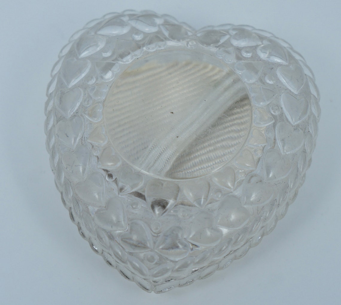 Retro Clear Plastic Heart Display Presentation Ring Box Vintage Antique ...