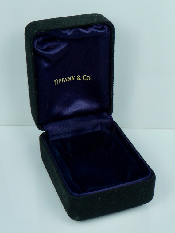 Tiffany & Co Vintage Silk Velvet Jewelry Presentat