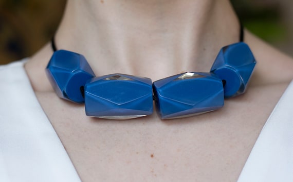 ZSISKA Blue Faceted Beaded Necklace and Clip on Earring Set