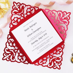 Modelo de corte de convite de casamento quadrado de quatro dobras Cartão de renda redemoinho 6x6 Envelope Svg Dxf Eps Papel Papercut Cricut Silhouette Arquivo de corte a laser