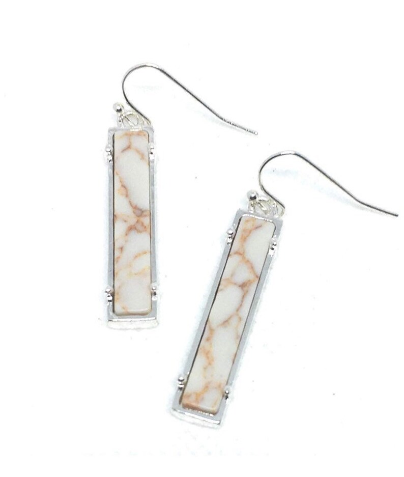 NEW White Howlite Bar Set Necklace and Earrings in Silver Metal Tone