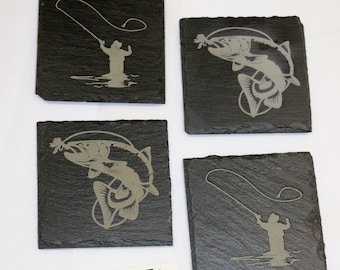 Posavasos de pizarra grabados con láser, juego de 4, posavasos de cerveza cuadrados personalizados para pesca con mosca y trucha, soportes para bebidas de pizarra, tapete para taza de café