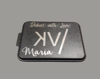 Molde para pasteles personalizado con tapa, nombre de familia grabado con láser 9 X 13 aluminio, molde para pasteles con monograma de metal personalizado, regalo para panadero, regalo del Día de las Madres