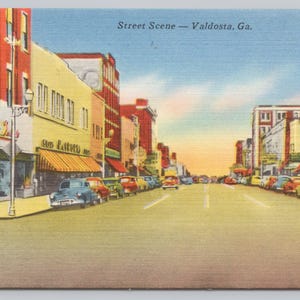 VALDOSTA, Géorgie, Géorgie, scène de rue c1950s Voitures Carte postale en lin du comté de Lowndes 1520