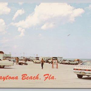 Carte postale vintage Daytona Beach FL des années 1960, scène de plage, voitures 1561