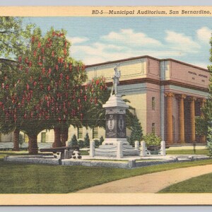 Carte postale des années 40, Auditorium municipal de San Bernardino, CA 1034