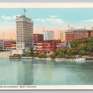 Carte postale vintage 1323 de Charleston-On-Kanawha, Virginie-Occidentale, The River Front