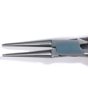 5.5in round-nose pliers