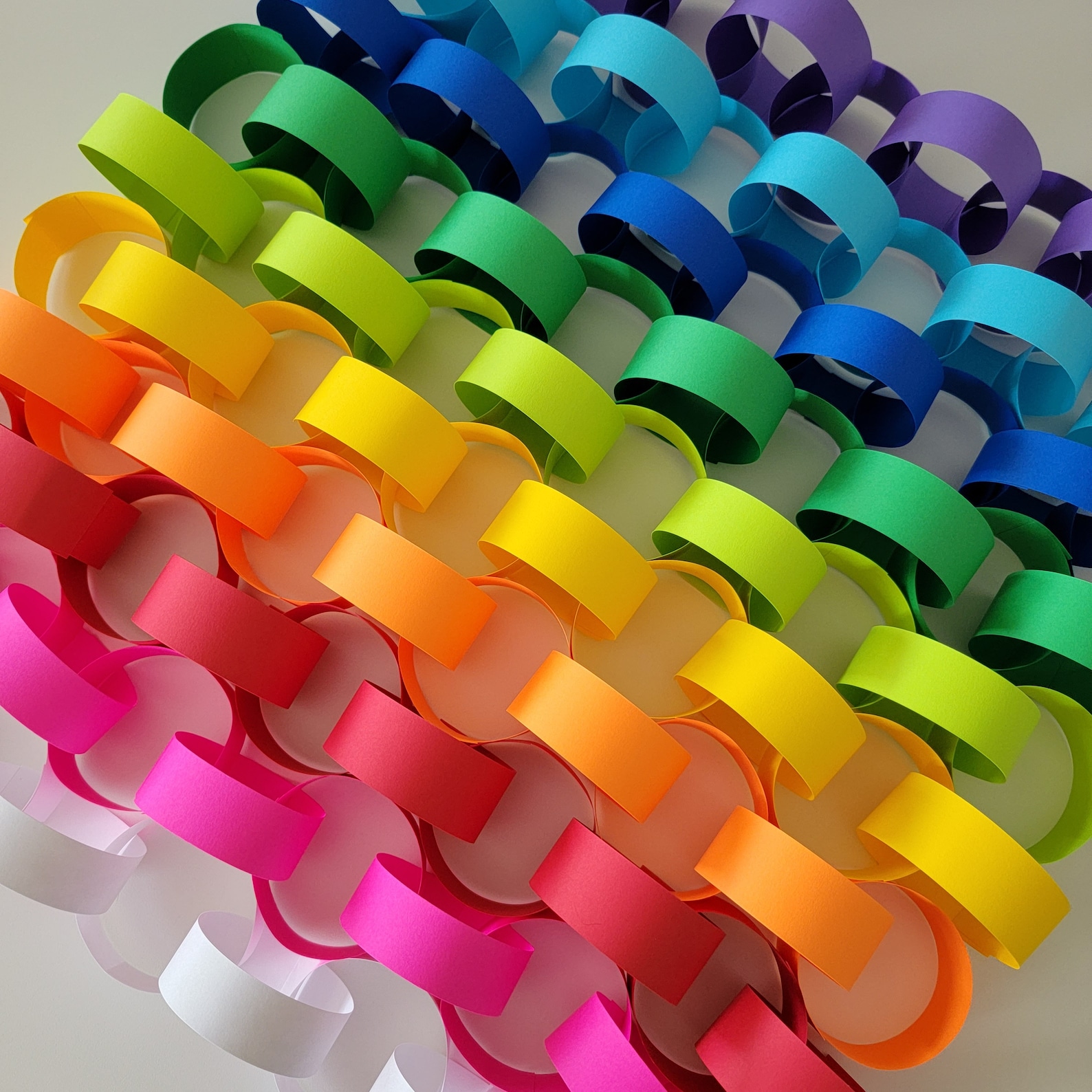 Rainbow Paper Chain Kit: 100 Ft, Custom Colors & Text - Etsy