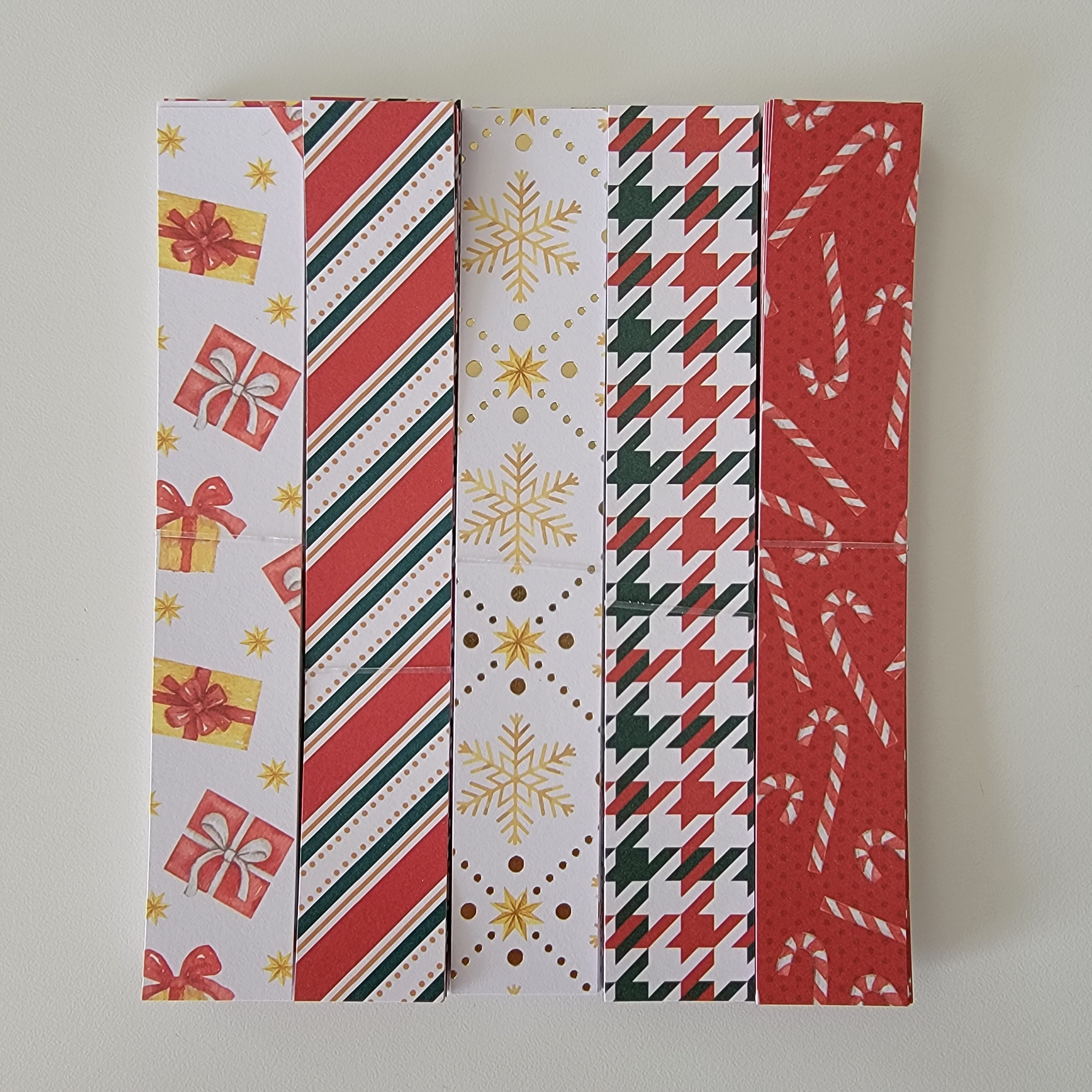 Christmas Classic DIY Paper Chain Kits Red Green Gold - Etsy