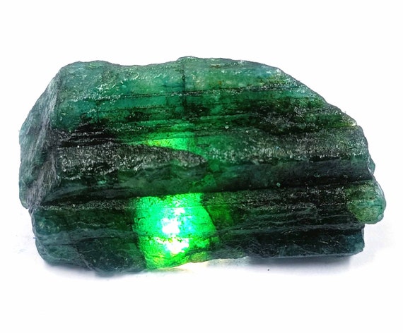 Moldavite Verte Taille Poire 63,95 Ct - Pierre Précieuse AAA +