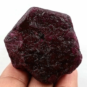 Ruby Today Monday Offer 580-600 Ct Certified Natural Genuine Uncut Rough Shape Chakri Red Ruby Raw Gemstone Rough Shape From Africa JKL