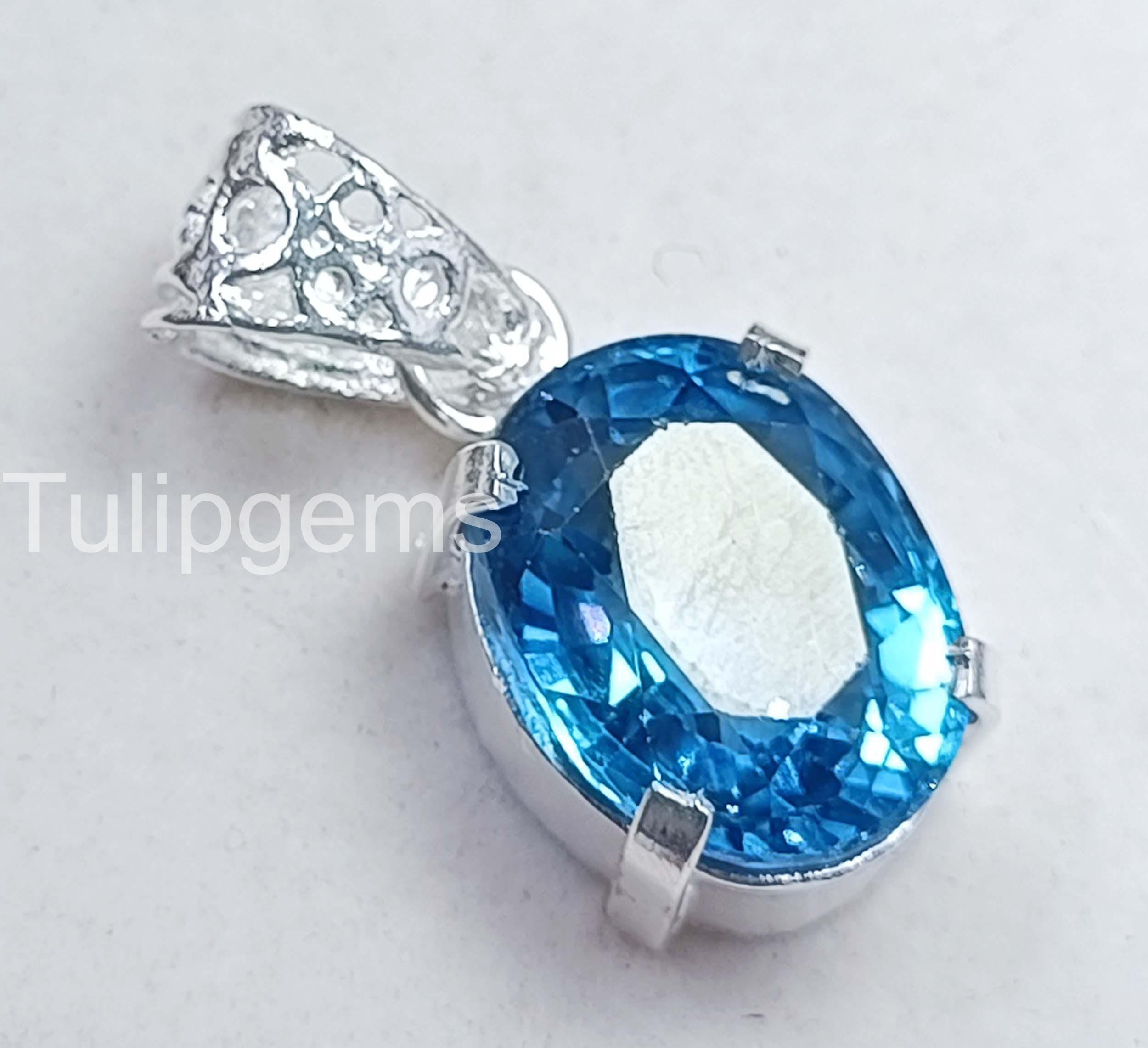 Pendentif Saphir Naturel Bleu 30 Carats - Monture Argent 925 - Certifié AGL - Coupe Ovale